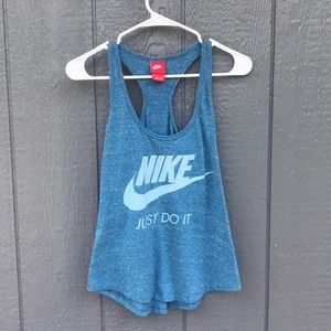 Nike Small racerback tank